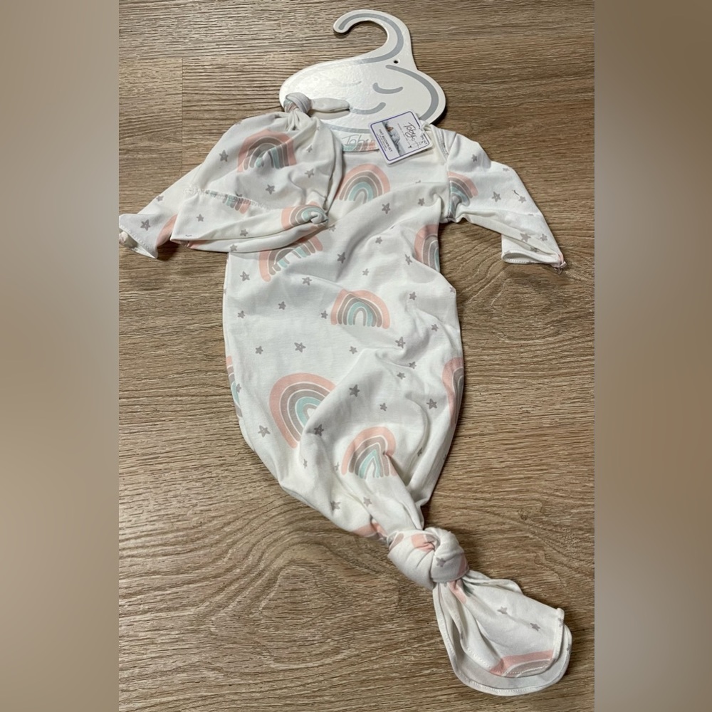 Toby Infant Gown and Hat Set